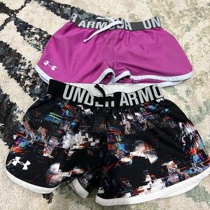 Under Armour, youth medium shorts